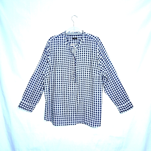 Talbots Blue Gingham long sleeve top. Size 2X. Navy and white. - Picture 1 of 11